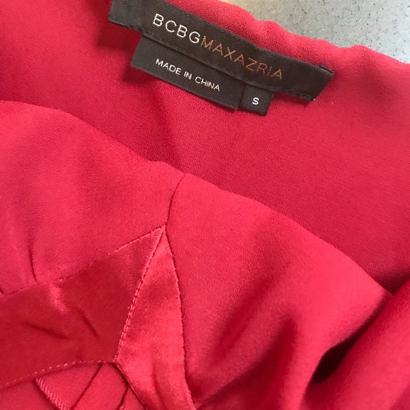 Stunning 100% red silk halter neck top. - Picture 5 of 5